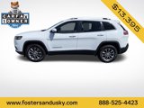 Used 2019 Jeep Cherokee Latitude Plus w/ Cold Weather Group image 2