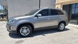 Used 2015 Kia Sorento LX image 4