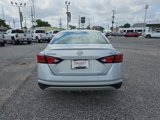 Used 2023 Nissan Altima 2.5 SV image 5