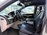 Used 2019 Dodge Grand Caravan SXT image 5