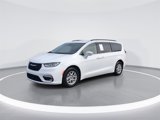 Used 2022 Chrysler Pacifica Touring-L image 4