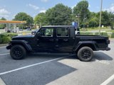 Used 2023 Jeep Gladiator Sport image 4
