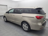 Used 2016 Kia Sedona LX image 3