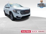 Used 2024 GMC Terrain SLT image 4