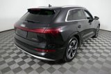 Used 2022 Audi e-tron Premium Plus image 3