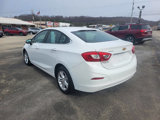 Used 2017 Chevrolet Cruze LT image 4