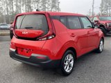 Used 2022 Kia Soul LX w/ Technology Package image 3
