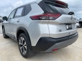 Used 2023 Nissan Rogue SV image 5