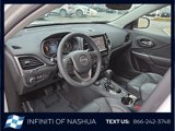 Used 2022 Jeep Cherokee Limited image 4