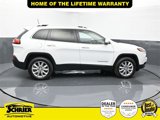 Used 2017 Jeep Cherokee Limited image 6