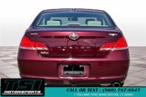 Used 2010 Toyota Avalon Limited image 4