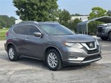 Used 2019 Nissan Rogue SV image 2