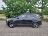 Used 2022 Kia Seltos EX image 5