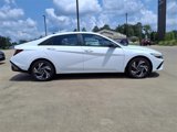New 2025 Hyundai Elantra Sport image 2