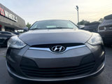 Used 2013 Hyundai Veloster image 2