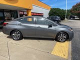 Used 2023 Nissan Versa SV image 3