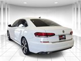 Used 2022 Volkswagen Passat 2.0T SE image 3