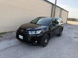 Used 2018 Toyota Highlander SE image 2