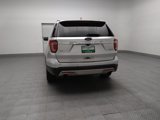 Used 2017 Ford Explorer XLT w/ Equipment Group 202A image 6
