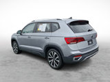 Used 2023 Volkswagen Taos SE image 3