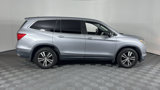 Used 2016 Honda Pilot EX image 3