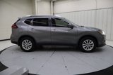 Used 2020 Nissan Rogue SV image 2