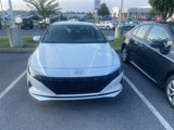 Used 2021 Hyundai Elantra SE image 2
