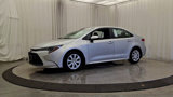 Used 2022 Toyota Corolla LE image 3