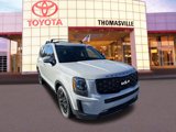 Used 2022 Kia Telluride SX w/ SX Prestige Package image 3