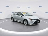 Used 2022 Toyota Corolla LE image 2