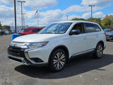 Used 2019 Mitsubishi Outlander ES image 3