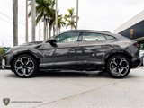 Used 2021 Lamborghini Urus image 2