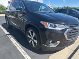 Used 2021 Chevrolet Traverse LT w/ LT Premium Package image 2