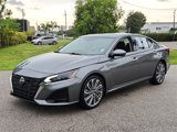 Used 2023 Nissan Altima 2.5 SL image 2