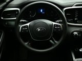 Used 2019 Kia Sorento L image 3