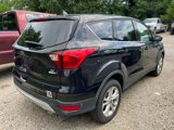 Used 2019 Ford Escape SE image 3