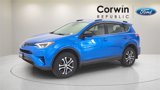 Used 2018 Toyota RAV4 LE image 3