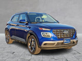 Certified 2022 Hyundai Venue Limited w/ Cargo Package image 2
