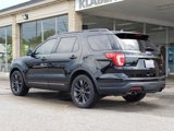 Used 2018 Ford Explorer XLT w/ Equipment Group 202A image 3