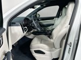 Certified 2022 Porsche Cayenne S image 5