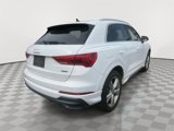 Used 2020 Audi Q3 2.0T Premium w/ Convenience Package image 2