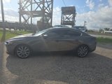 Used 2019 MAZDA MAZDA3 Sedan w/ Preferred Package image 4