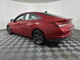 Used 2022 Hyundai Elantra SEL image 2