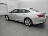 Used 2017 Chevrolet Malibu LT image 3