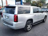 Used 2017 Chevrolet Suburban LT image 5