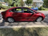 Used 2022 Toyota Corolla LE image 4