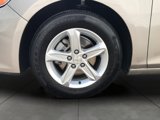 Used 2022 Chevrolet Malibu LT image 2