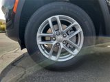 New 2025 Jeep Grand Cherokee Laredo X image 5