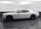 Used 2023 Dodge Challenger SXT image 5