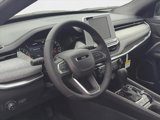New 2025 Jeep Compass Latitude image 3